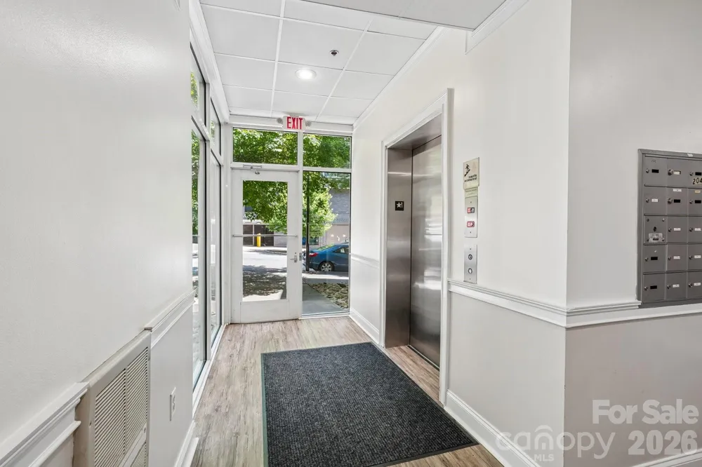 175 S Lexington Avenue #303 Asheville, NC 28801