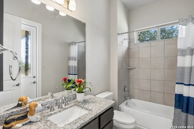 527 James Way Castroville, TX 78009