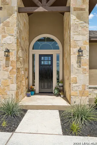 527 James Way Castroville, TX 78009