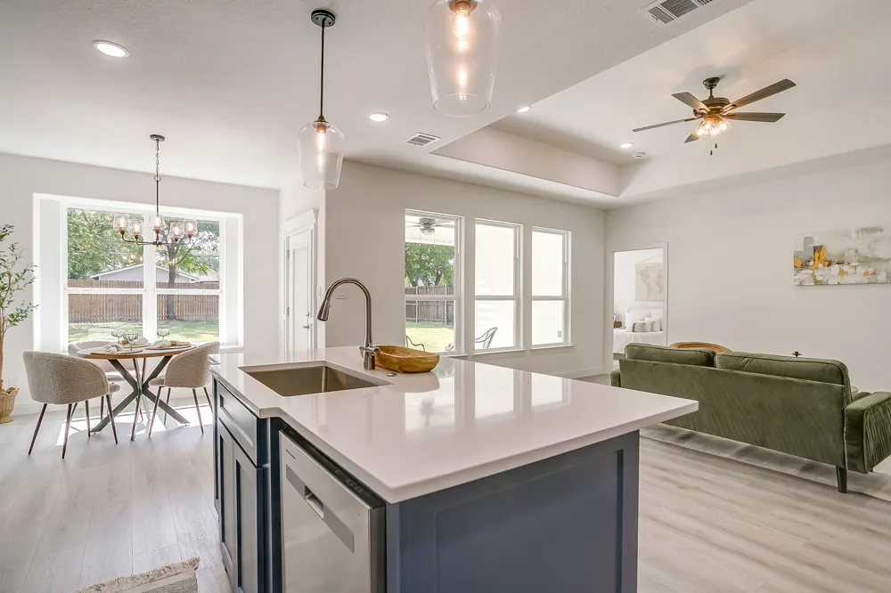 2613 Chestnut Avenue Fort Worth, TX 76164