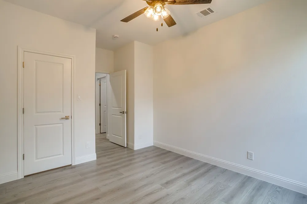 2613 Chestnut Avenue Fort Worth, TX 76164