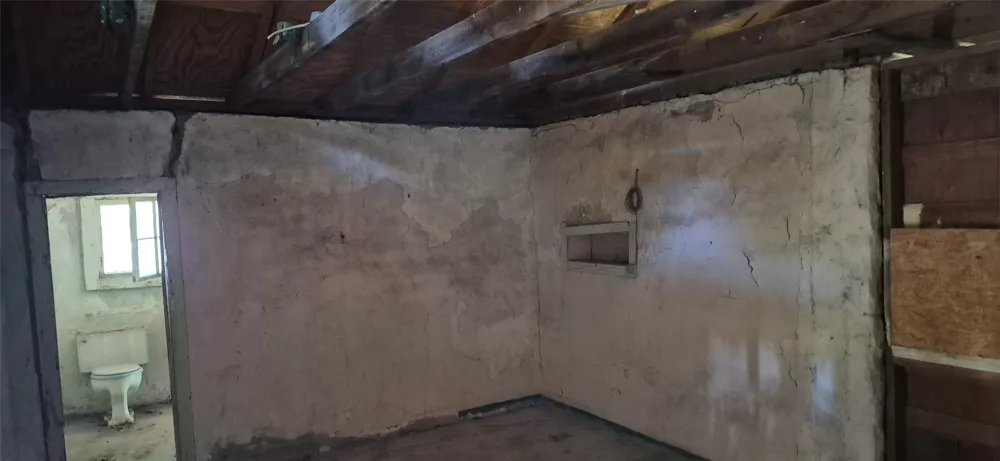 166 Seldon Loop Bowie, TX 76230