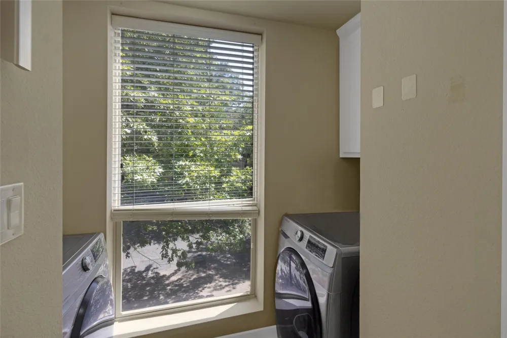 3915 Congress Avenue #200 Dallas, TX 75219