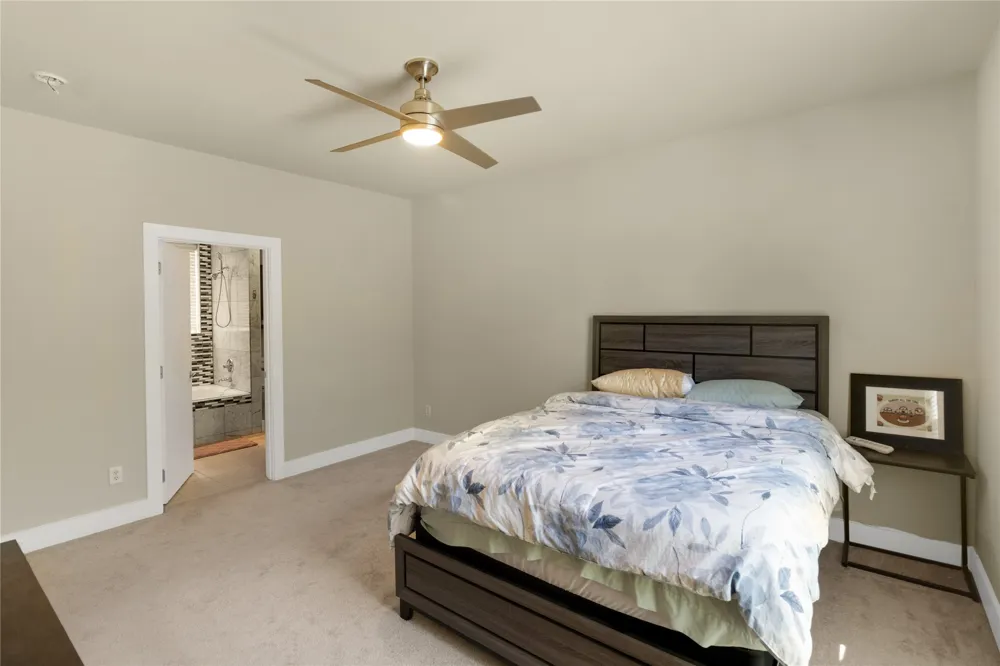 3915 Congress Avenue #200 Dallas, TX 75219