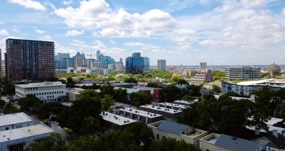 3915 Congress Avenue #200 Dallas, TX 75219