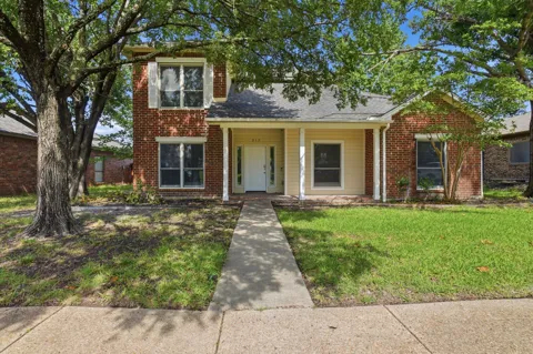 512 Buttercup Trail
