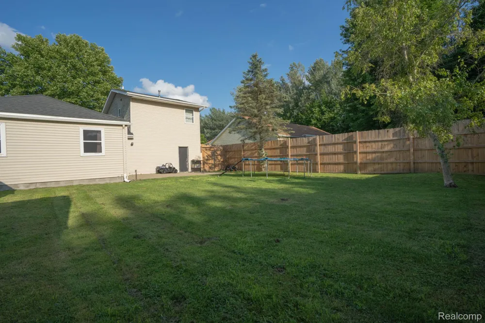 108 Carolina Avenue Marysville City, MI 48040