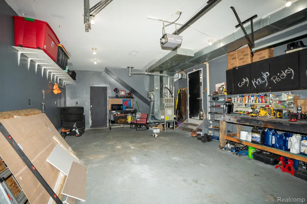 108 Carolina Avenue Marysville City, MI 48040