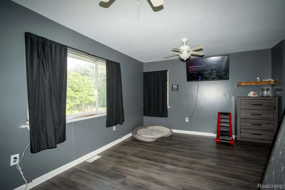 108 Carolina Avenue Marysville City, MI 48040