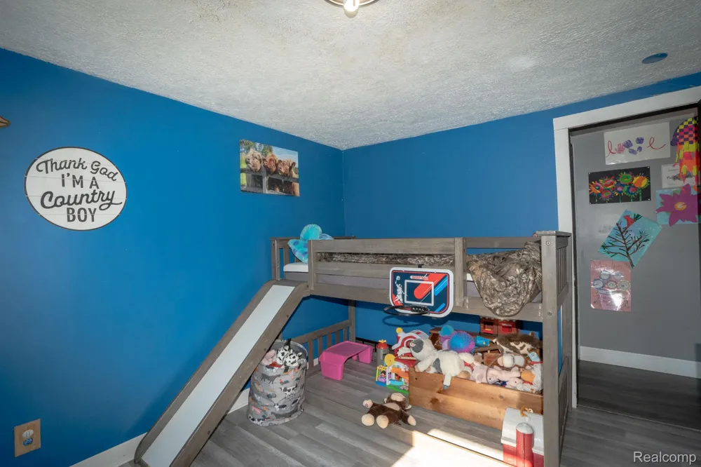 108 Carolina Avenue Marysville City, MI 48040