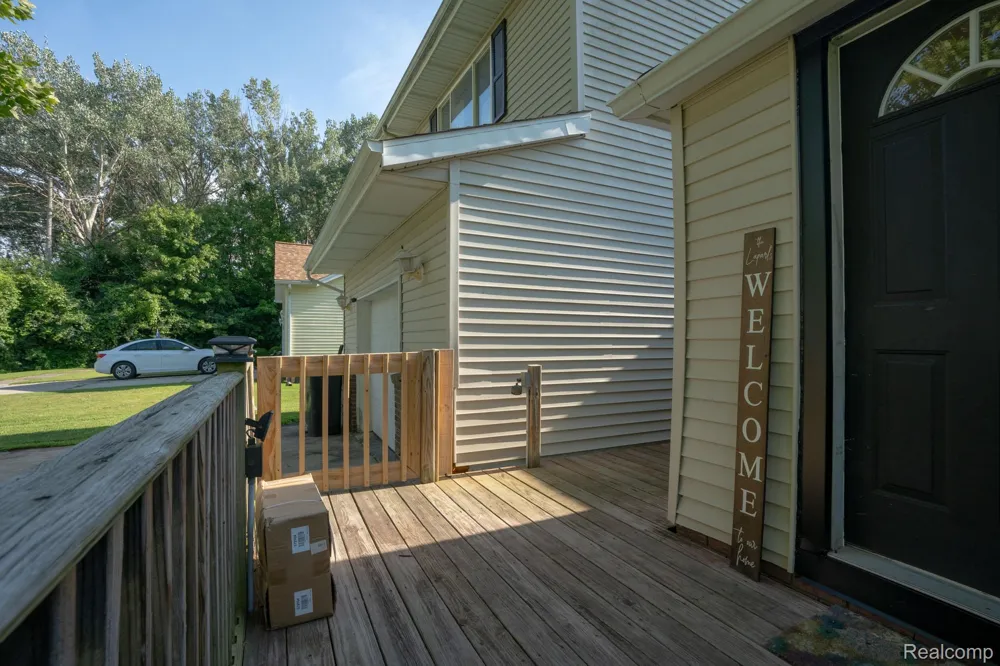 108 Carolina Avenue Marysville City, MI 48040