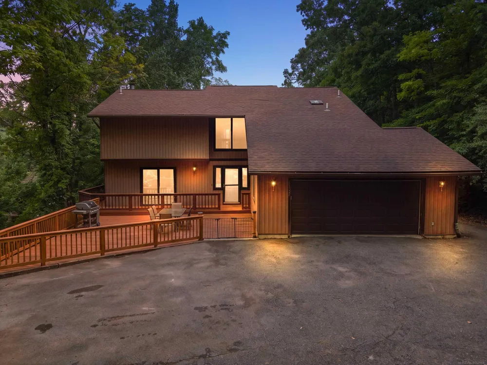 11535 Longden Avenue Pinckney Village, MI 48169