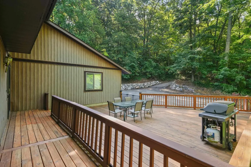 11535 Longden Avenue Pinckney Village, MI 48169