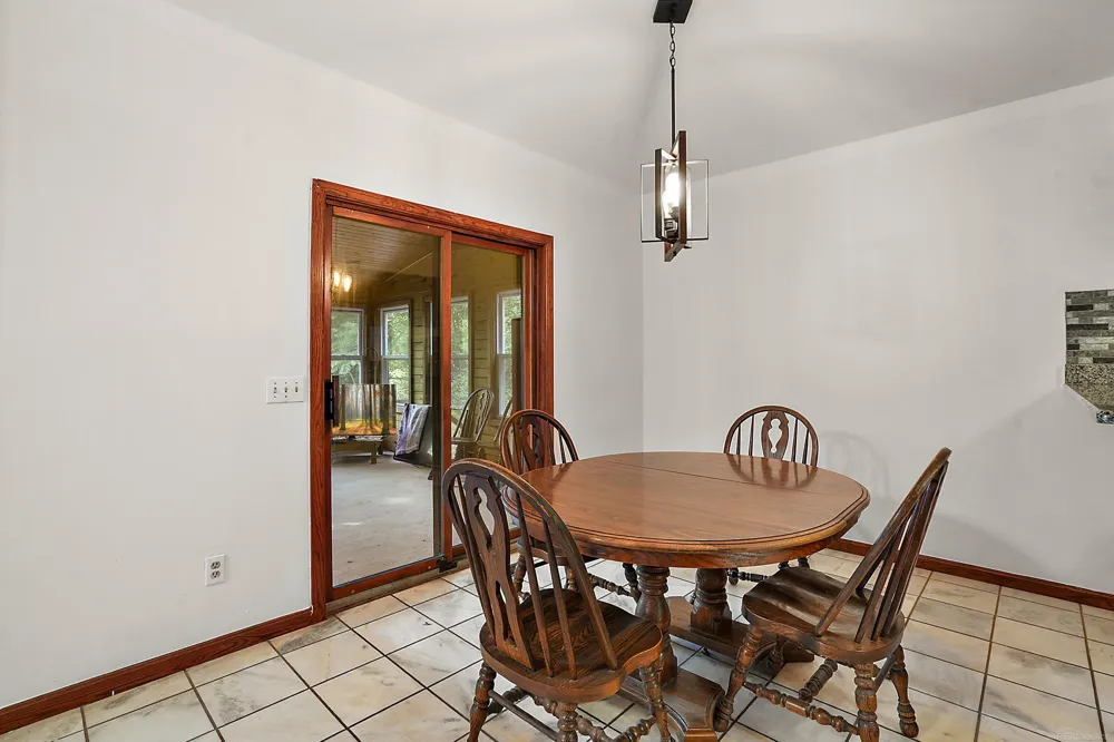 11535 Longden Avenue Pinckney Village, MI 48169