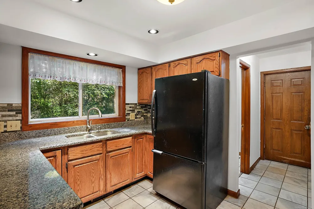 11535 Longden Avenue Pinckney Village, MI 48169