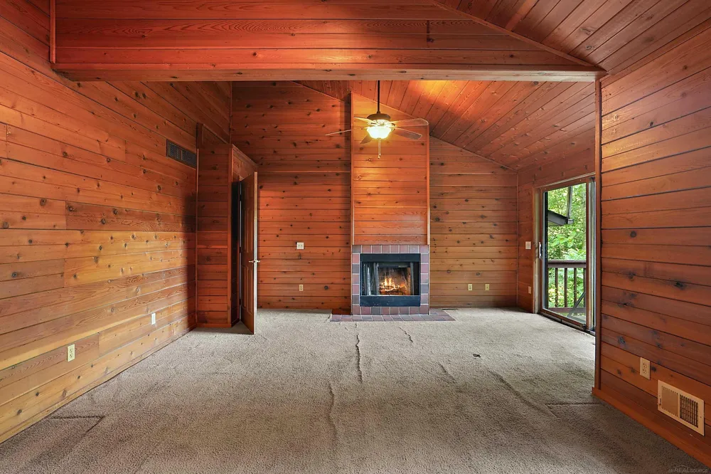 11535 Longden Avenue Pinckney Village, MI 48169