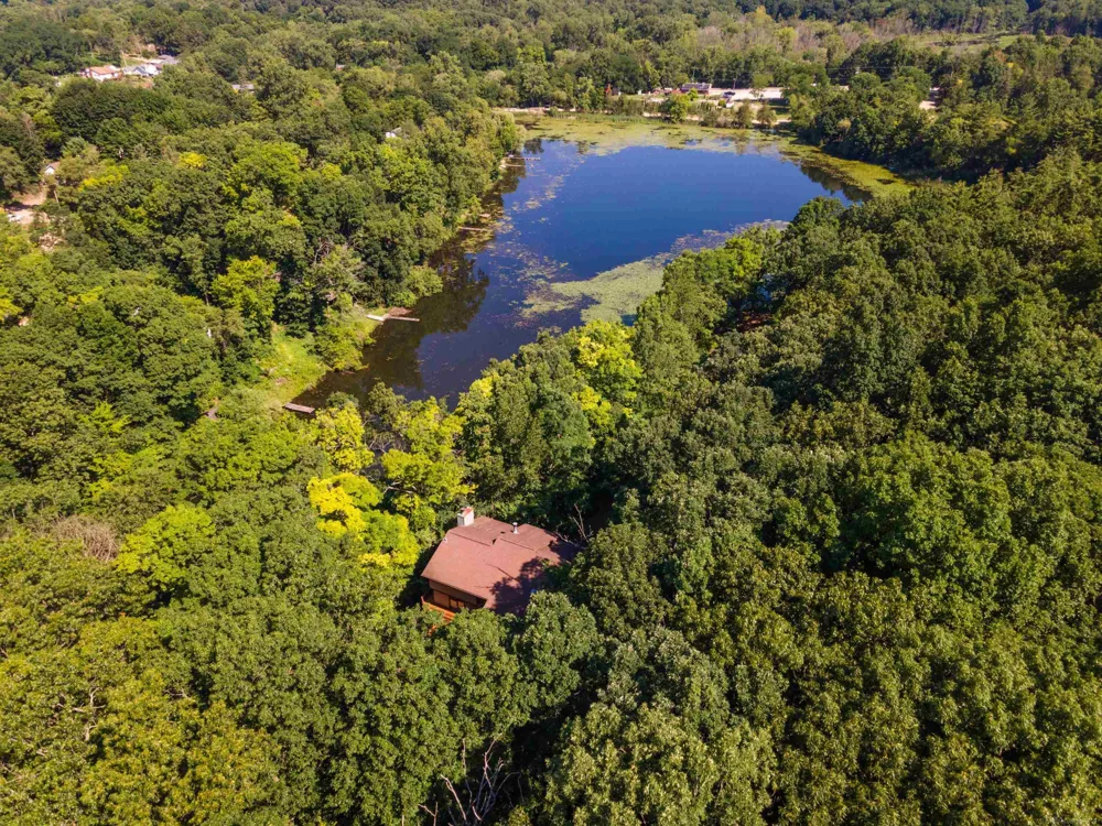 11535 Longden Avenue Pinckney Village, MI 48169