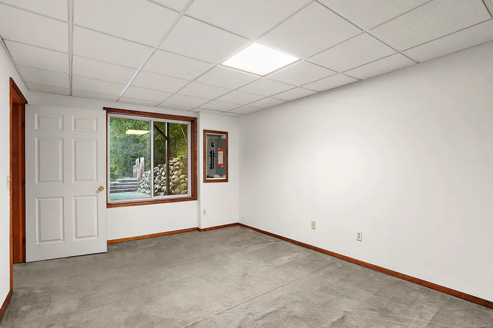 11535 Longden Avenue Pinckney Village, MI 48169