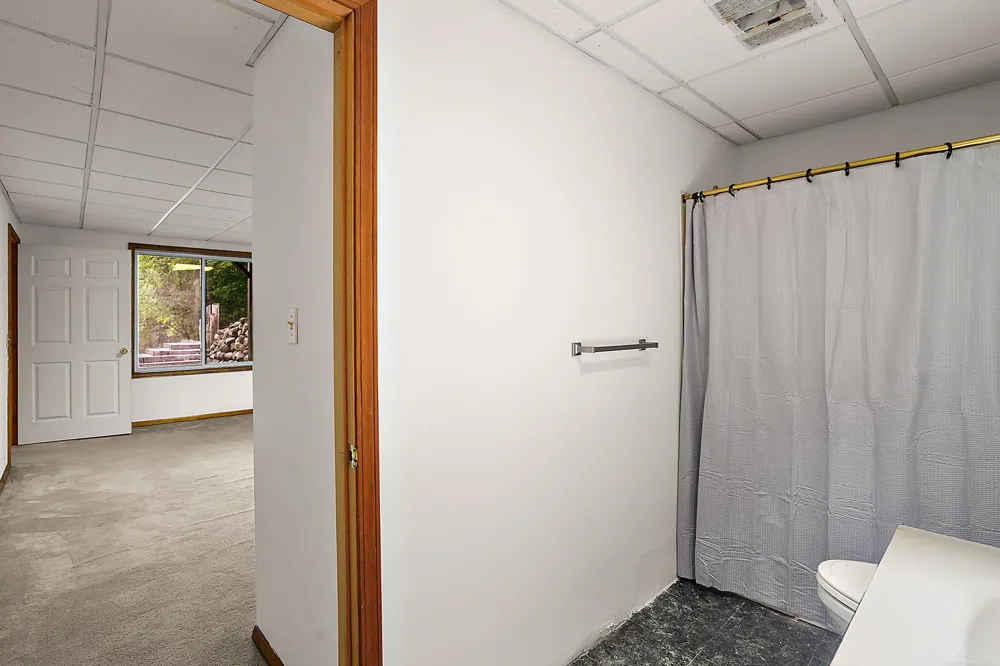 11535 Longden Avenue Pinckney Village, MI 48169