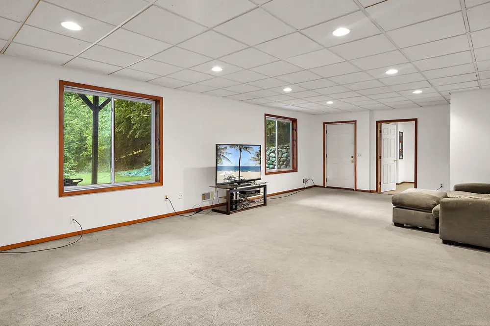 11535 Longden Avenue Pinckney Village, MI 48169