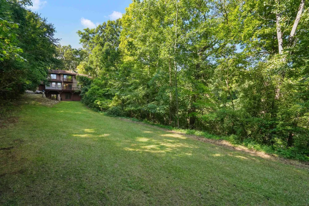 11535 Longden Avenue Pinckney Village, MI 48169