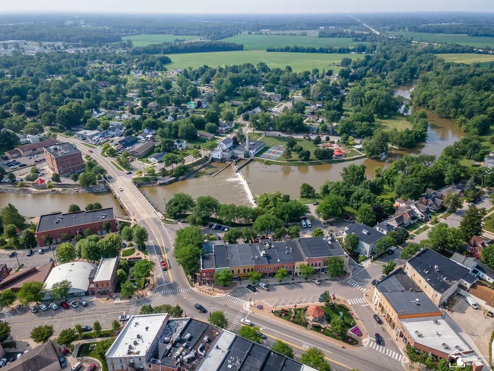 240 Ypsilanti Street Dundee Village, MI 48131