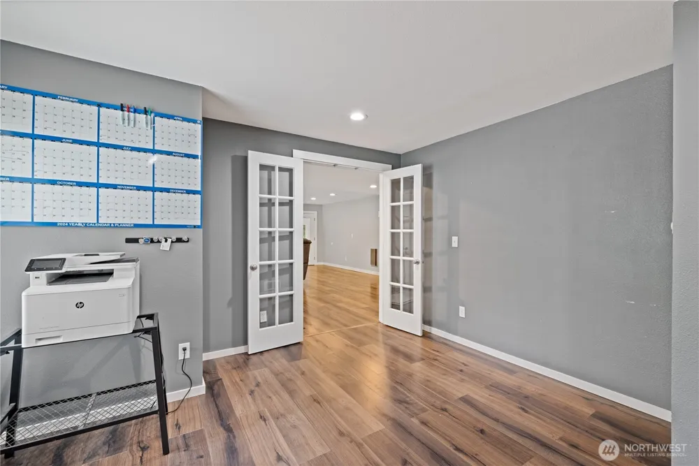 265 Easy Street Road Silverlake, WA 98645