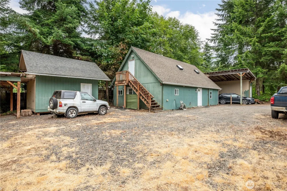 265 Easy Street Road Silverlake, WA 98645
