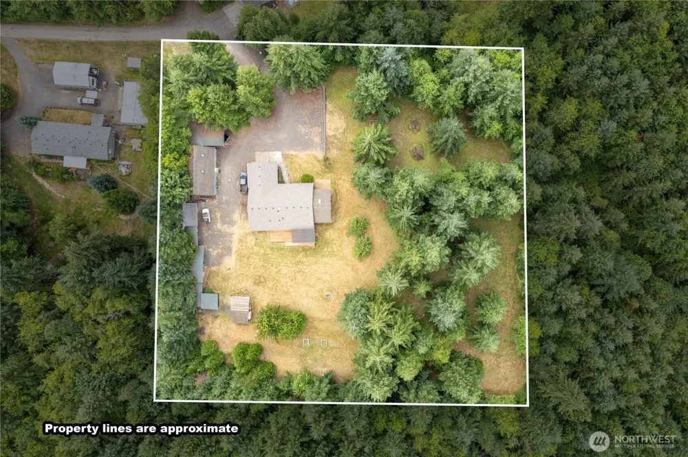 265 Easy Street Road Silverlake, WA 98645