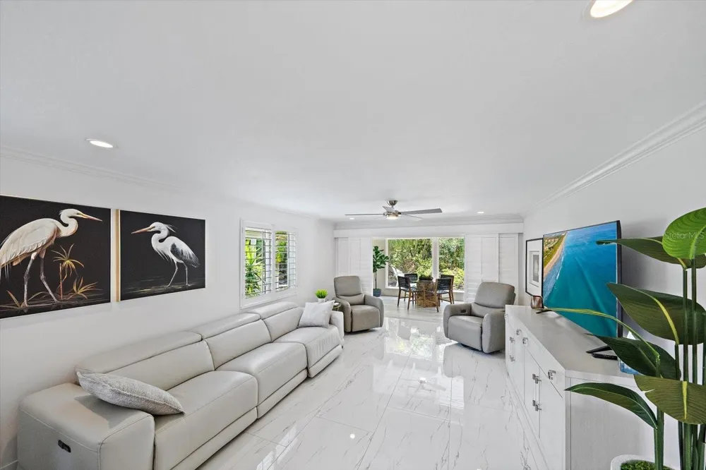 706 SPANISH DRIVE S Longboat Key, FL 34228