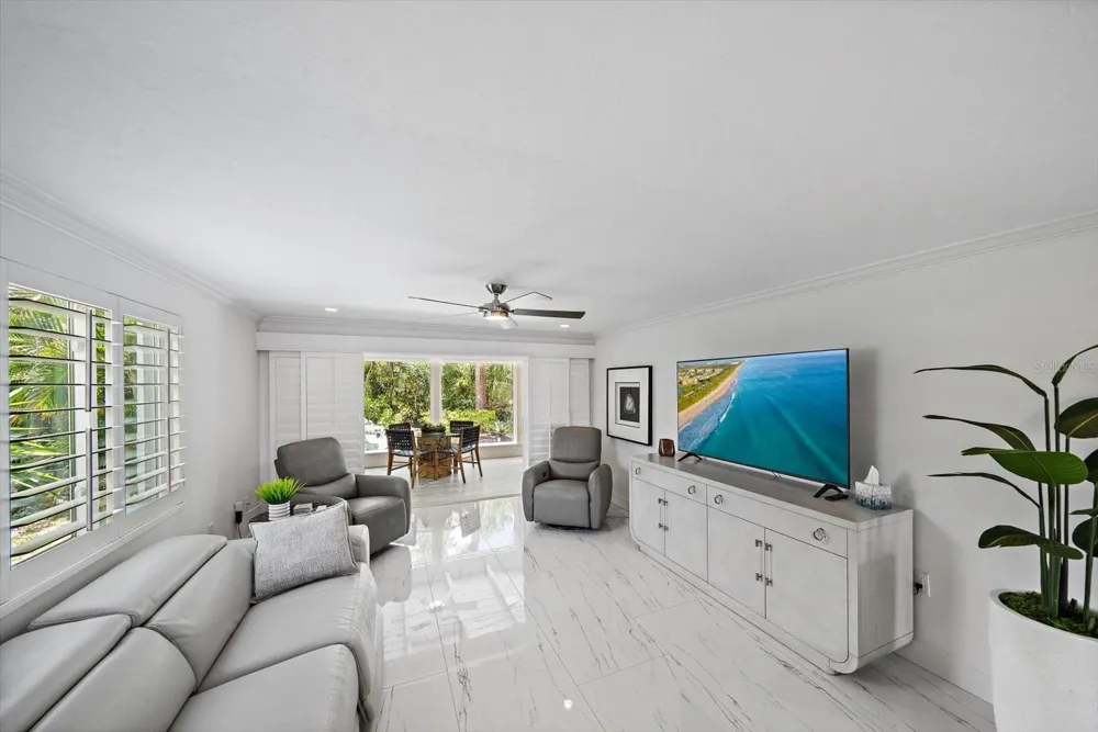 706 SPANISH DRIVE S Longboat Key, FL 34228