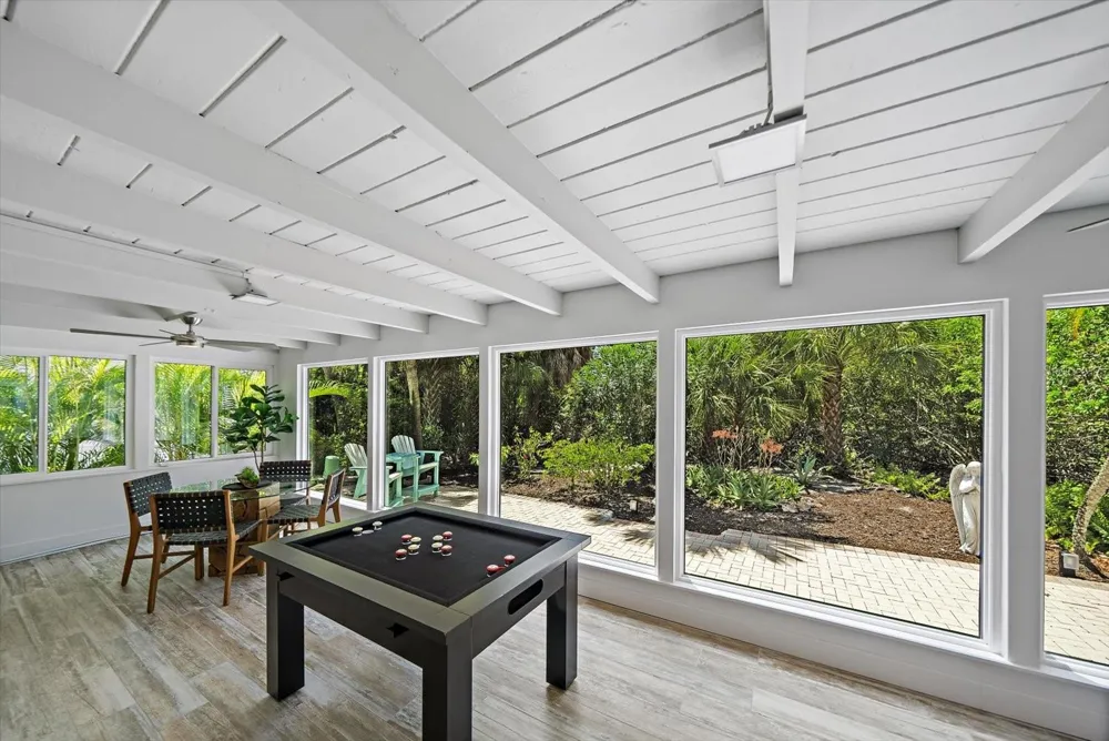 706 SPANISH DRIVE S Longboat Key, FL 34228