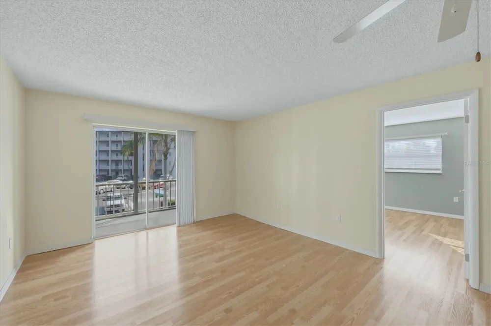 4143 HERON WAY #207 BLDG E Bradenton, FL 34205