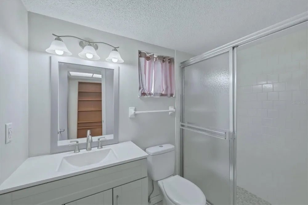 4143 HERON WAY #207 BLDG E Bradenton, FL 34205