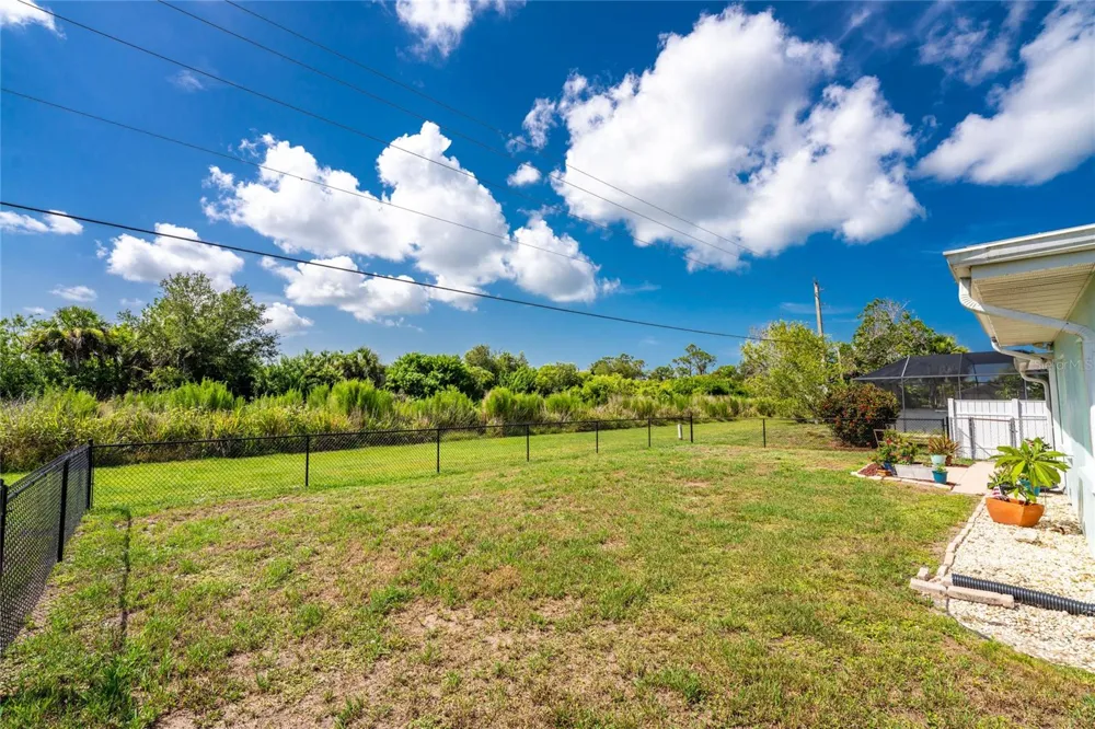 23 ANNAPOLIS LANE Rotonda West, FL 33947