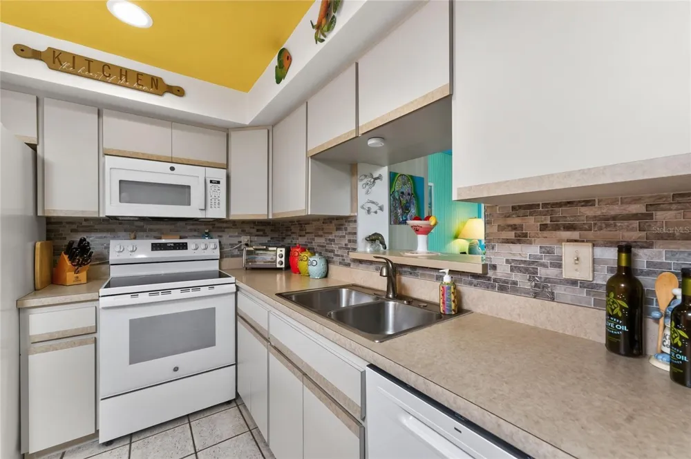 23 ANNAPOLIS LANE Rotonda West, FL 33947