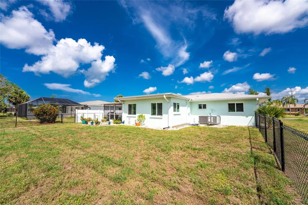23 ANNAPOLIS LANE Rotonda West, FL 33947