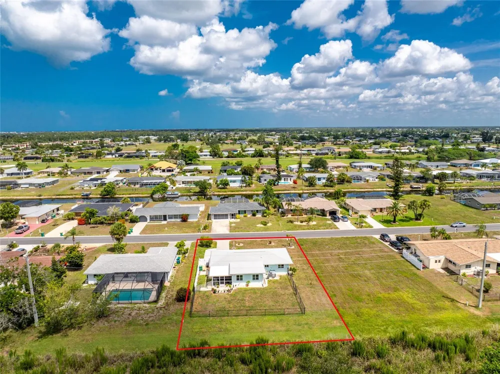 23 ANNAPOLIS LANE Rotonda West, FL 33947