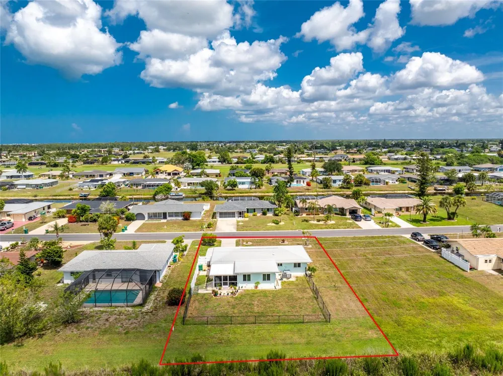 23 ANNAPOLIS LANE Rotonda West, FL 33947