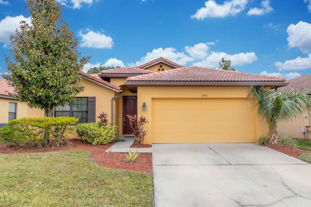 2943 CASABELLA DRIVE Kissimmee, FL 34744