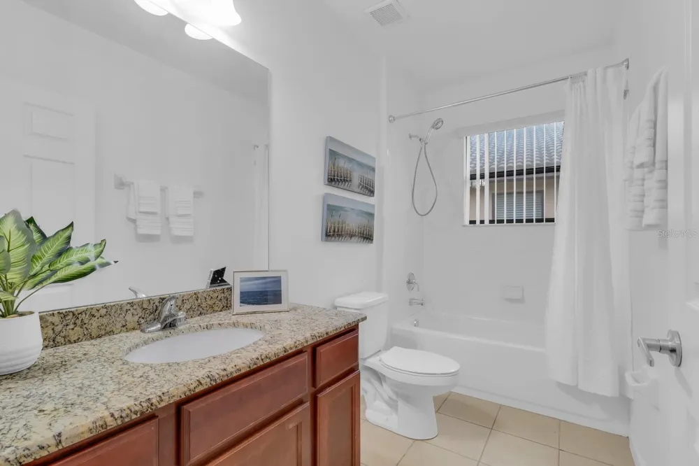 2943 CASABELLA DRIVE Kissimmee, FL 34744