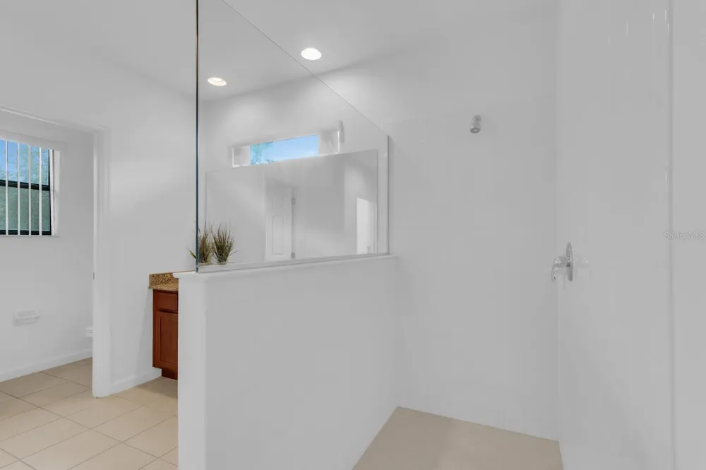 2943 CASABELLA DRIVE Kissimmee, FL 34744