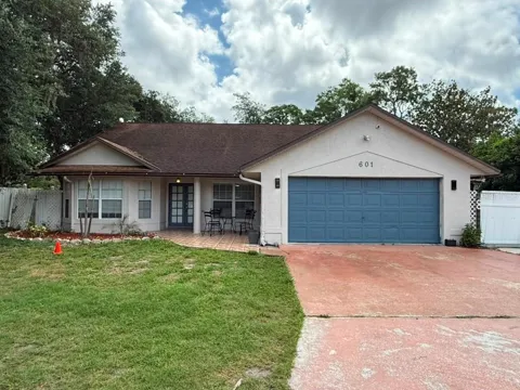 601 S DEAN ROAD