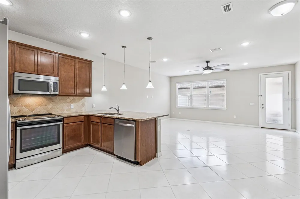 7260 DUXBURY LN Winter Garden, FL 34787