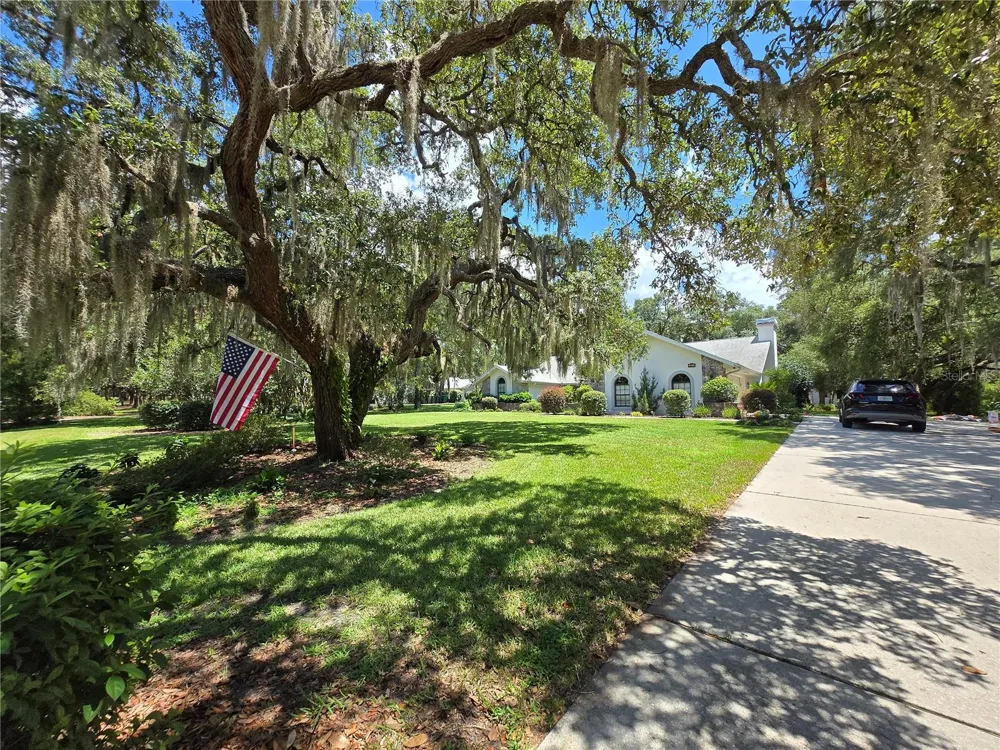 244 W MASSACHUSETTS STREET Hernando, FL 34442