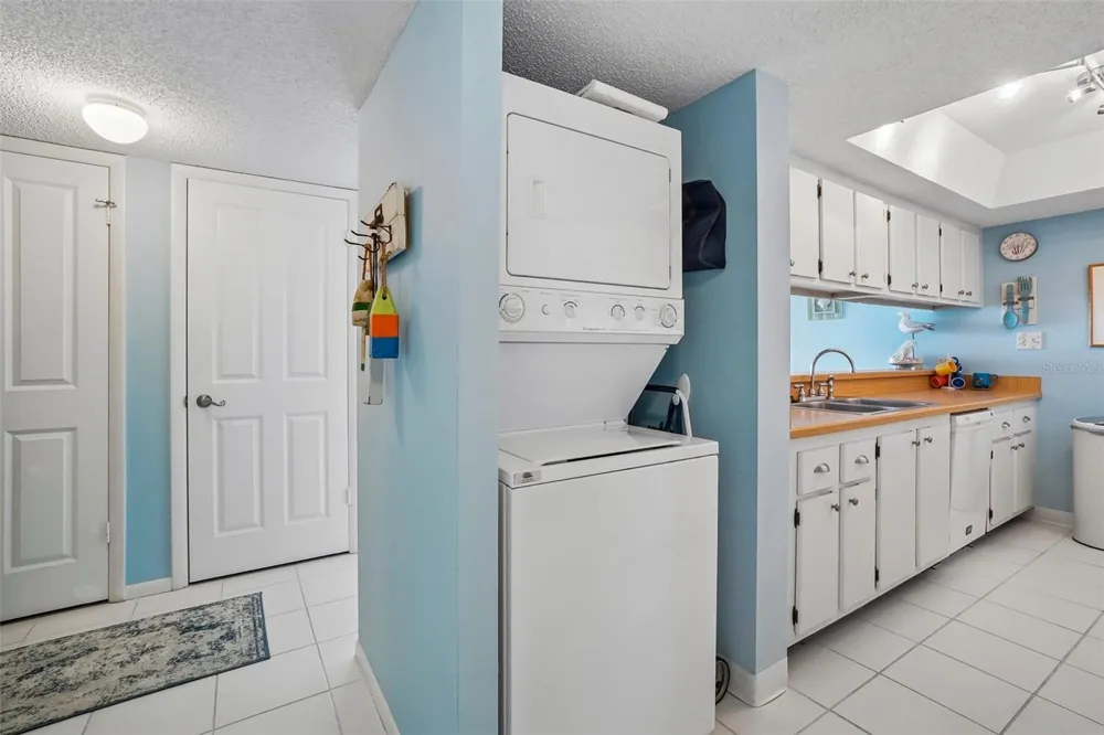 450 S GULFVIEW BOULEVARD #605 Clearwater Beach, FL 33767