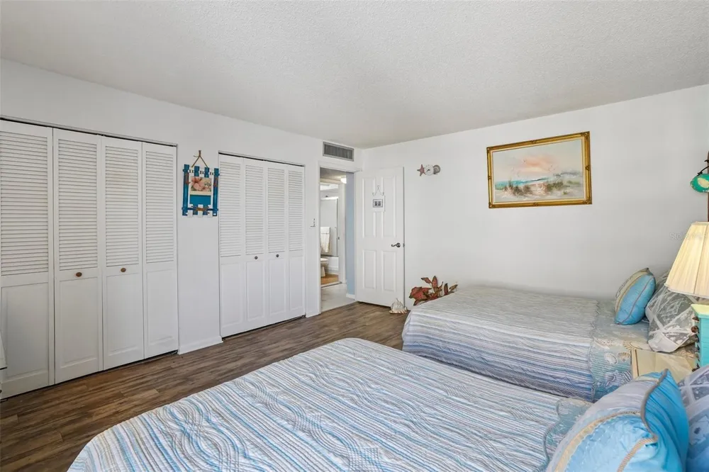 450 S GULFVIEW BOULEVARD #605 Clearwater Beach, FL 33767