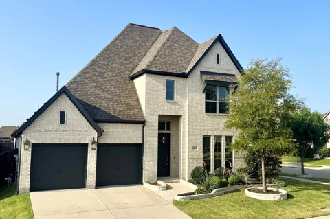 2500 Williamsburg Drive