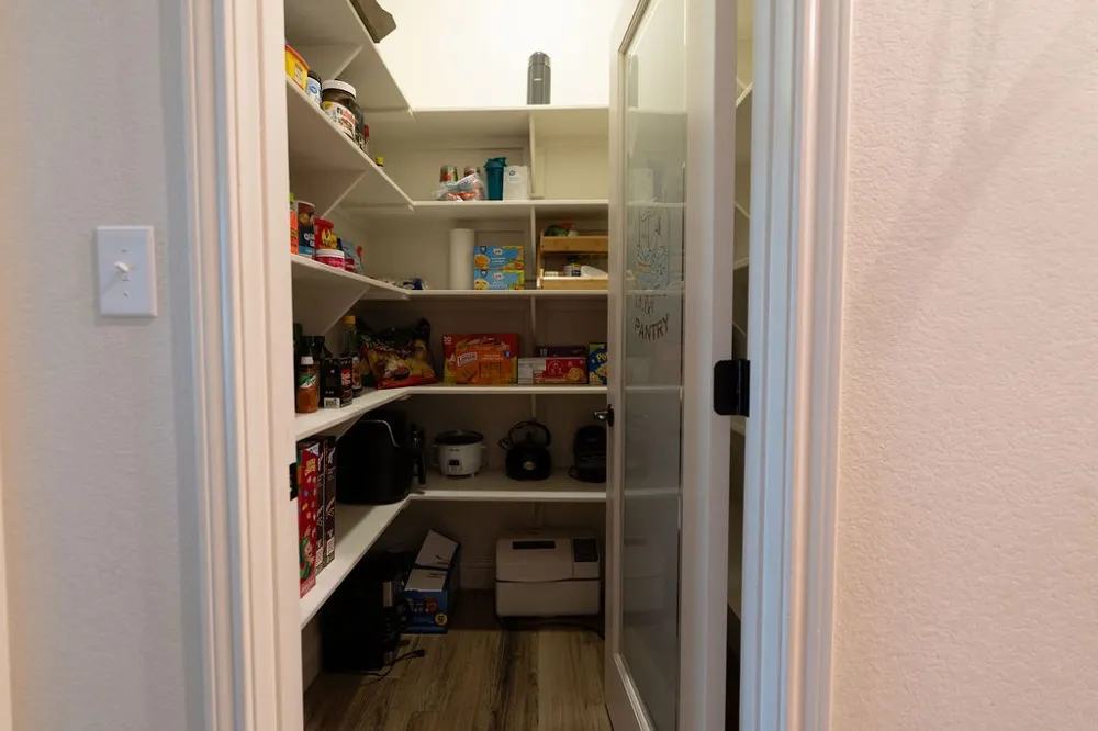 1013 Churchill Lane Millsap, TX 76066