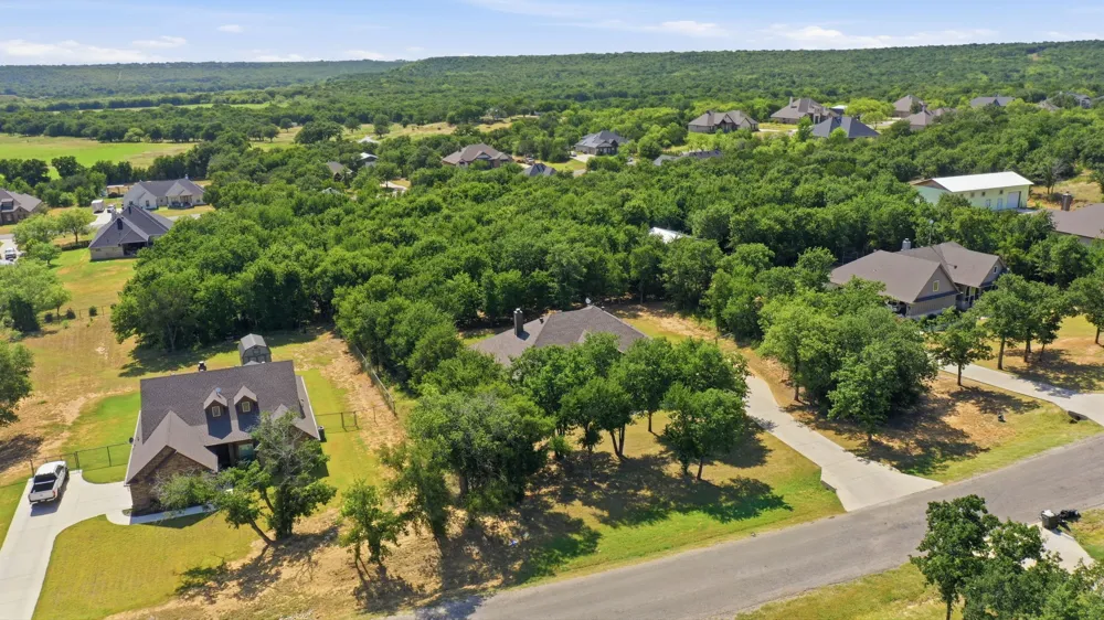 1013 Churchill Lane Millsap, TX 76066
